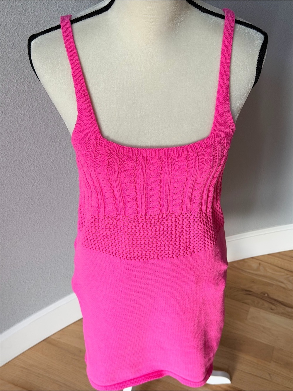 ZARA Hot Pink Crochet Cable Knit Mini Dress Size Large Square Neck Barbiecore - Picture 4 of 11